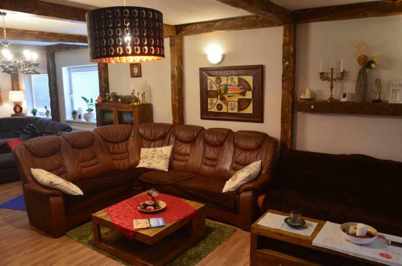Ezathouse Devicie Hotel Krupina Luaran gambar